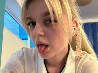MiaGarbet's Live sex cam show Profile Image